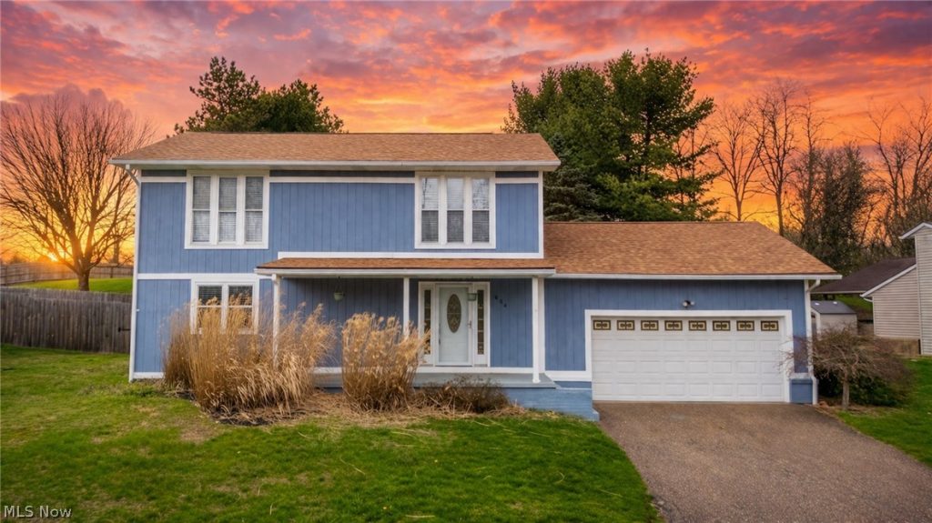 604 Pine Valley Drive, Steubenville, OH