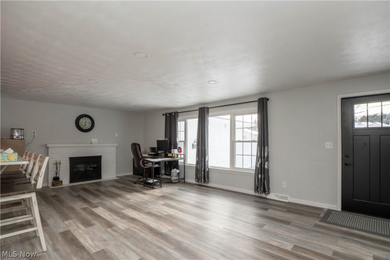 240 Winkler Drive, Wooster, OH - Photo 3