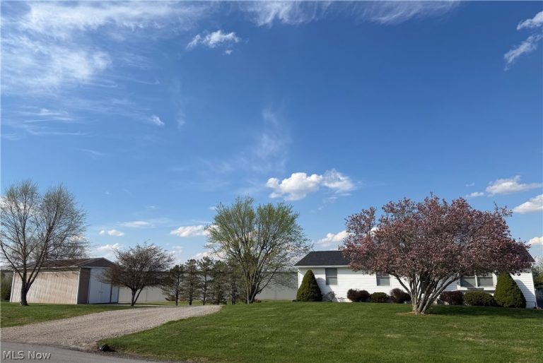 3585 Old Wheeling Road, Zanesville, OH, 43701