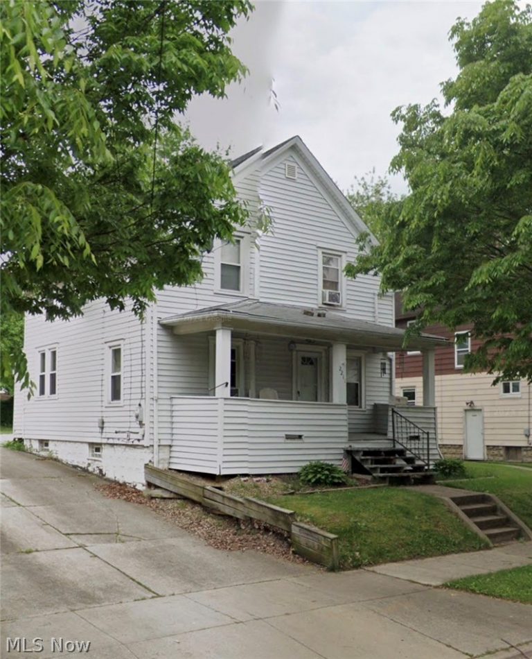 2211 18th Street, Akron, OH, 44314