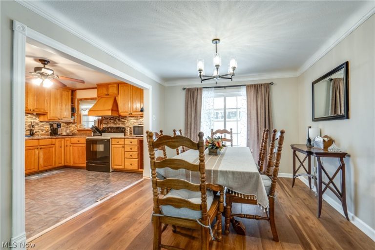 757 Esther Road, Highland Heights, OH - Photo 6