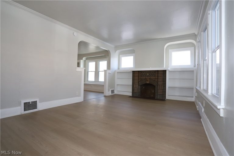 14308 Edgewood Avenue, Cleveland, OH - Photo 4