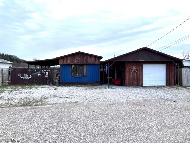 55 Thorn Street, Parkersburg, WV, 26101