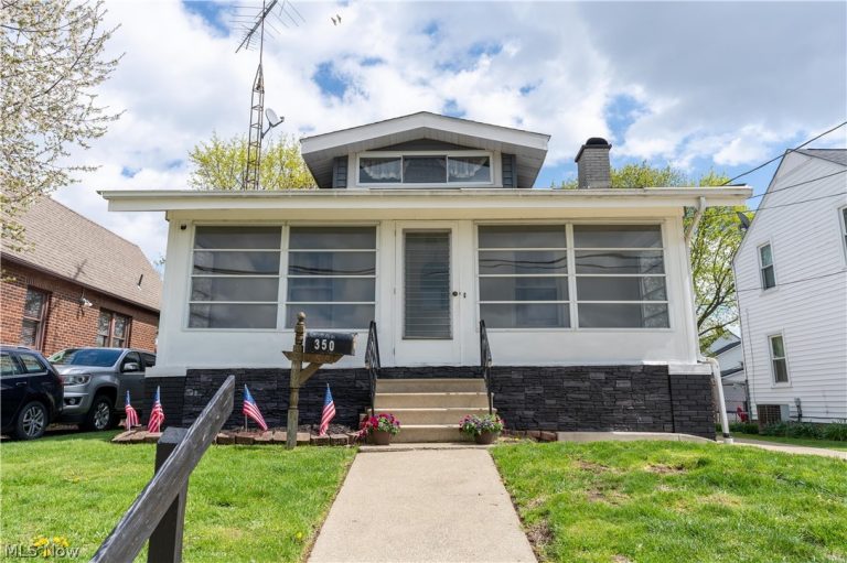 350 Lindy Lane Avenue, North Canton, OH - Photo 2