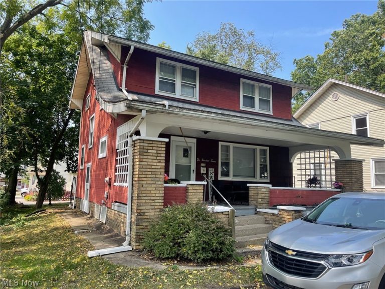 607 Rosemont Court, Canton, OH, 44708