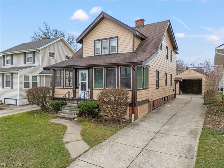 19830 Monterey Avenue, Euclid, OH - Photo 4