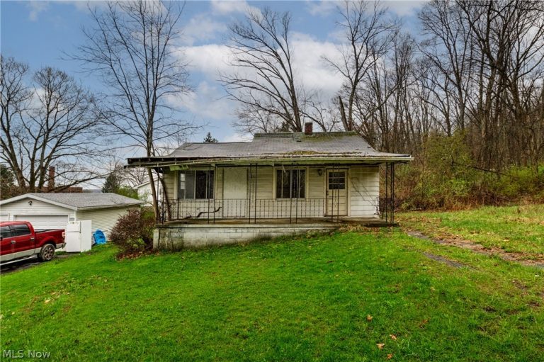 7766 Stewart Road, Masury, OH, 44438