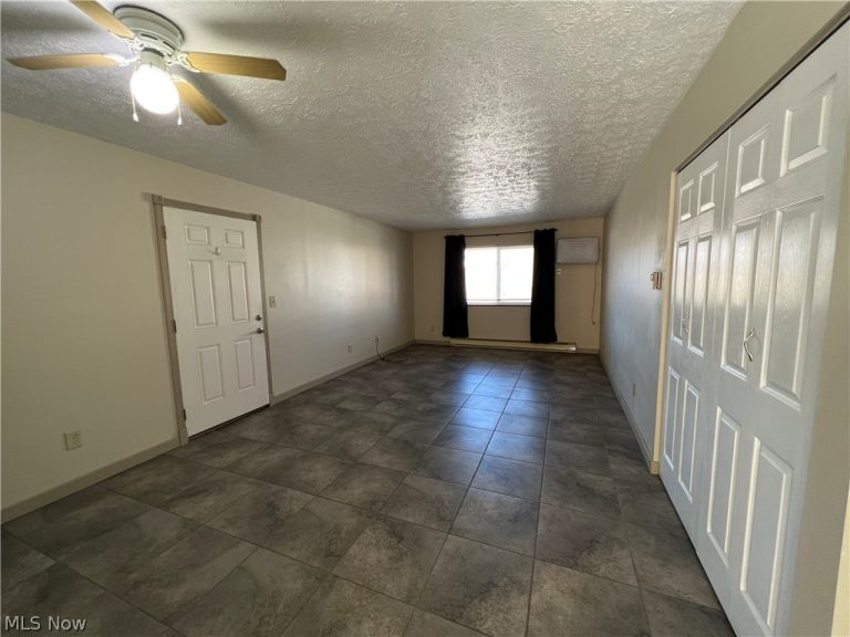 3695 Indian Run #1, Canfield, OH - Photo 2