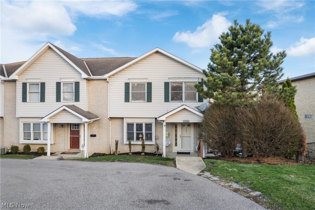 20520 Detroit Road, Rocky River, OH
