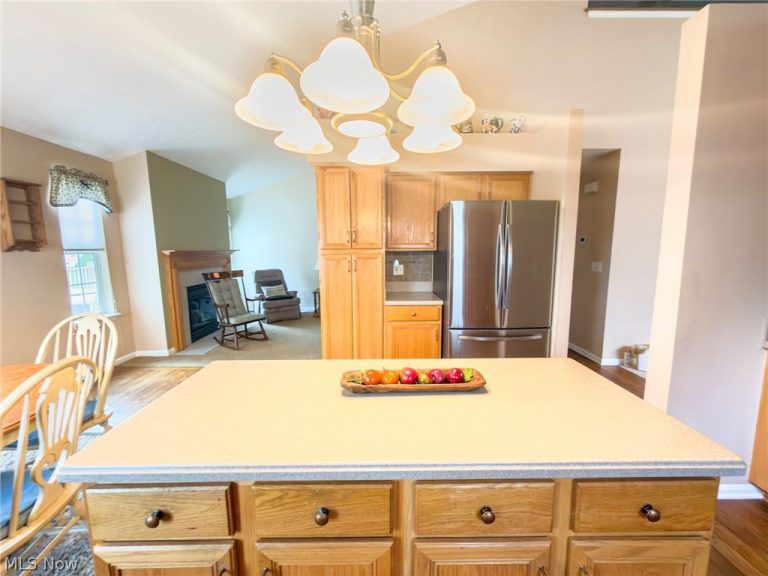 684 Jaystone Place, Macedonia, OH - Photo 8