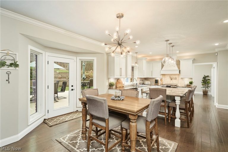 3949 Shore Drive, Bath, OH - Photo 8