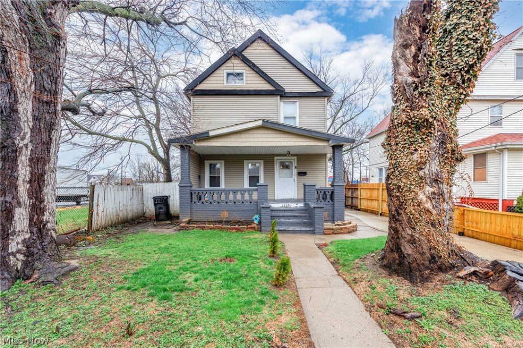 15301 Daniel Avenue, Cleveland, OH