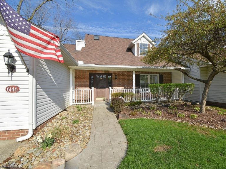 6146 Tiffin Court #6C, Mentor, OH - Photo 2