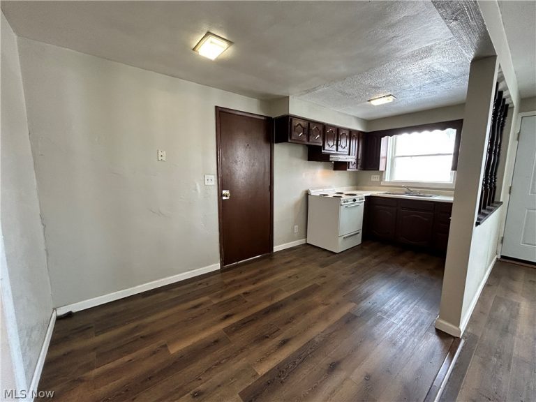 141 Pikeview Road #1, Weirton, WV - Photo 3