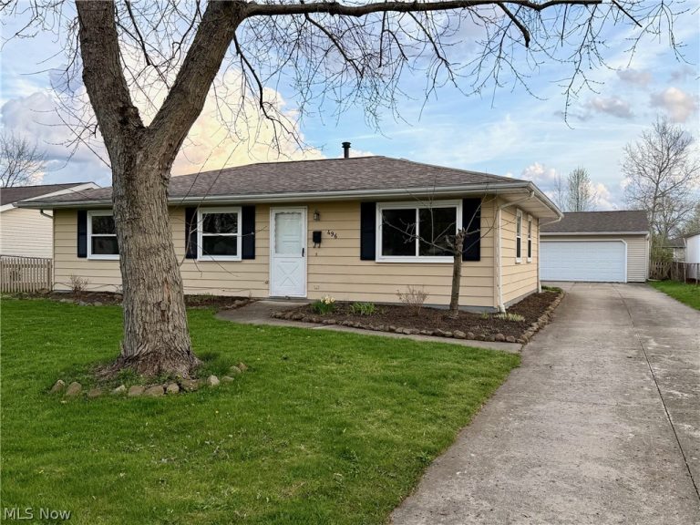496 Crickett Road, Chardon, OH, 44024