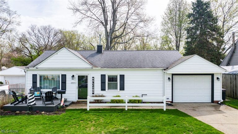 1849 Aberdeen Road, Madison, OH - Photo 2