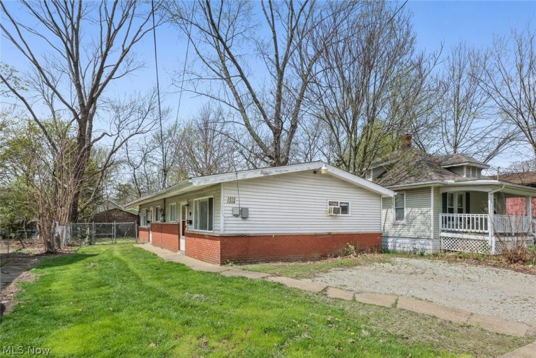 1208-1210 Bellows Street, Akron, OH, 44301