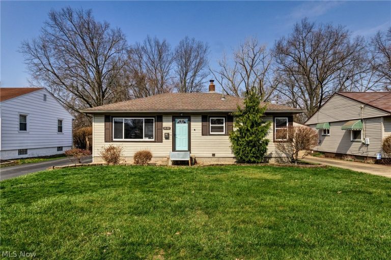 1440 Eastland Avenue, Warren, OH, 44484
