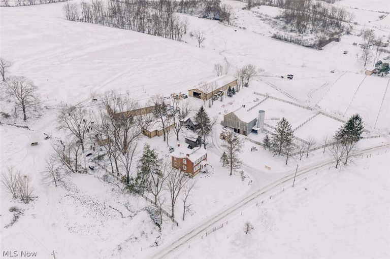 68895 Lloydsville Bannock Road, Belmont, OH, 43718