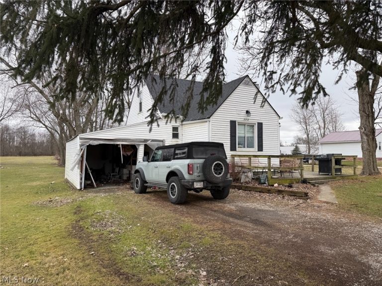 888 Beal Road, Mansfield, OH, 44905