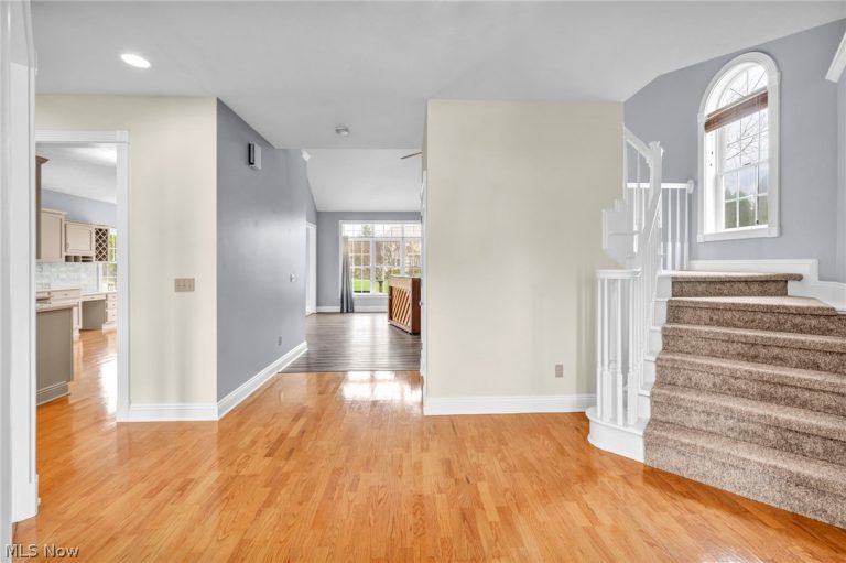 3795 Heathery Circle, Medina, OH - Photo 5