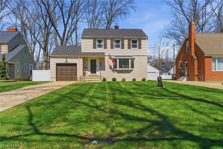 23380 Belmont Drive, Westlake, OH - Photo 2