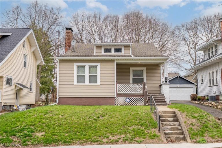 1511 34th Street, Canton, OH, 44709