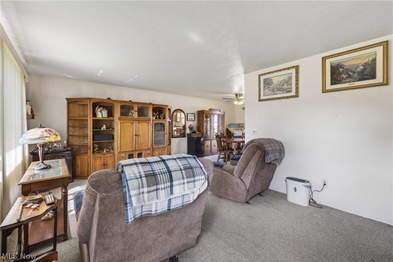 5709 Davis Drive, Mentor, OH - Photo 8