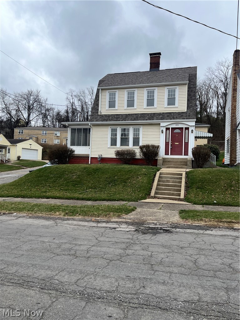 201 Hollywood Boulevard, Steubenville, OH - Photo 3