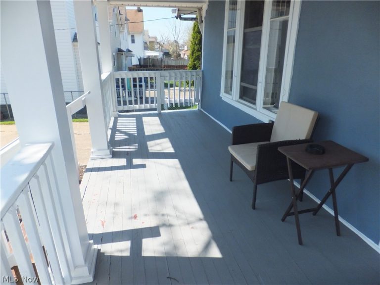 4712 Gifford Avenue, Cleveland, OH - Photo 2