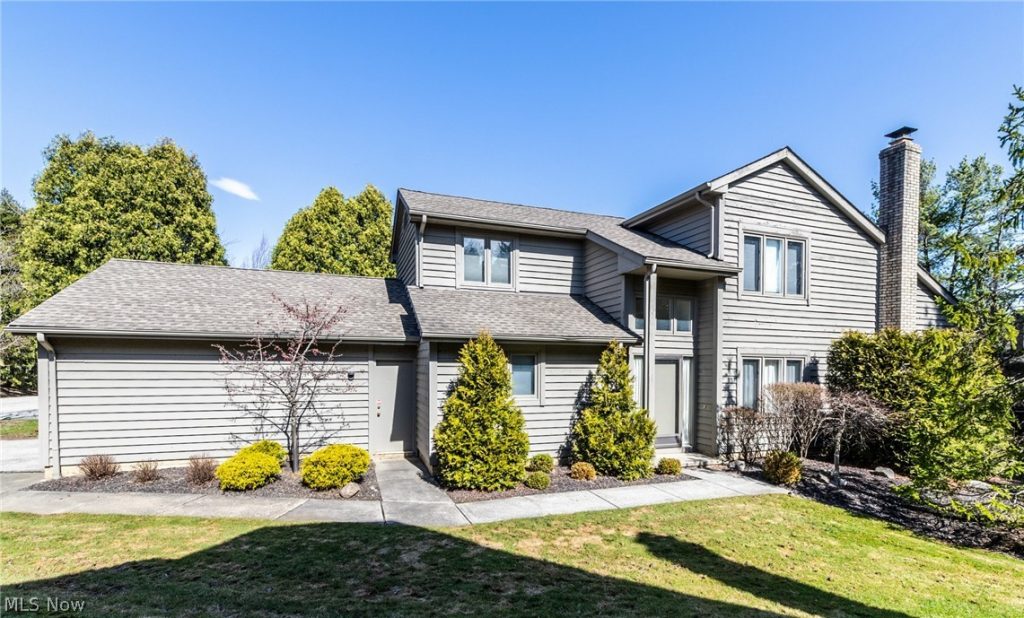 4 Chelsea Court, Beachwood, OH