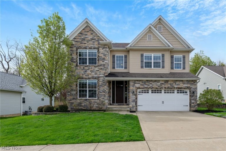 6638 Hidden Woods Trail, Mayfield, OH, 44143