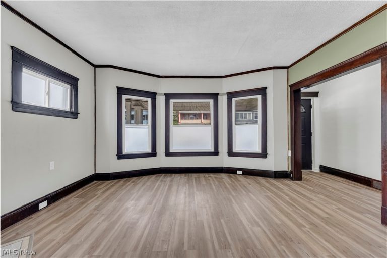 428 148th Street #1/DN, Cleveland, OH - Photo 5