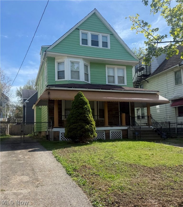 10318 Somerset Avenue, Cleveland, OH, 44108