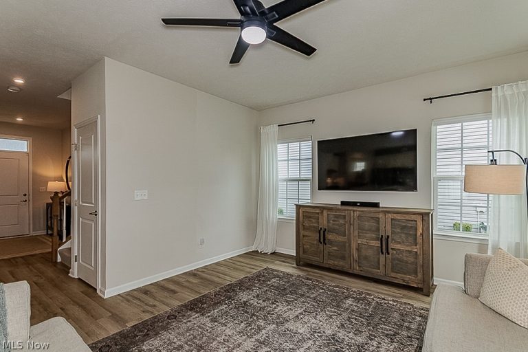 8349 Bedaos Drive, Mentor, OH - Photo 6