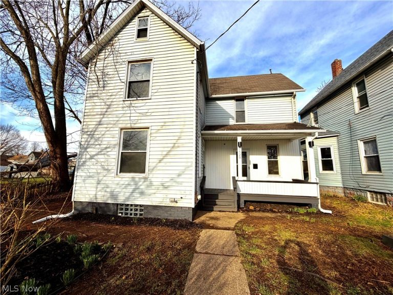 1529 Stark Avenue, Canton, OH, 44706