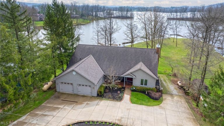 3390 Muskie Drive, Mansfield, OH - Photo 2