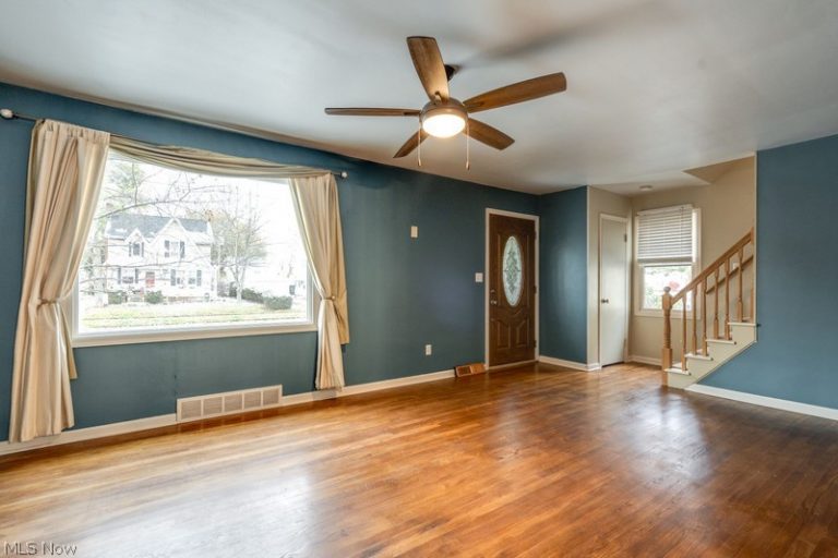 2411 16th Street, Cuyahoga Falls, OH - Photo 5