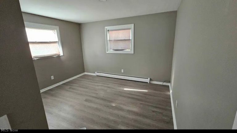 3555-3557 Vista Street, Uniontown, OH - Photo 5