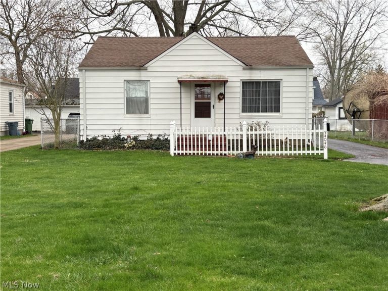 34046 Sylvia Drive, Eastlake, OH, 44095