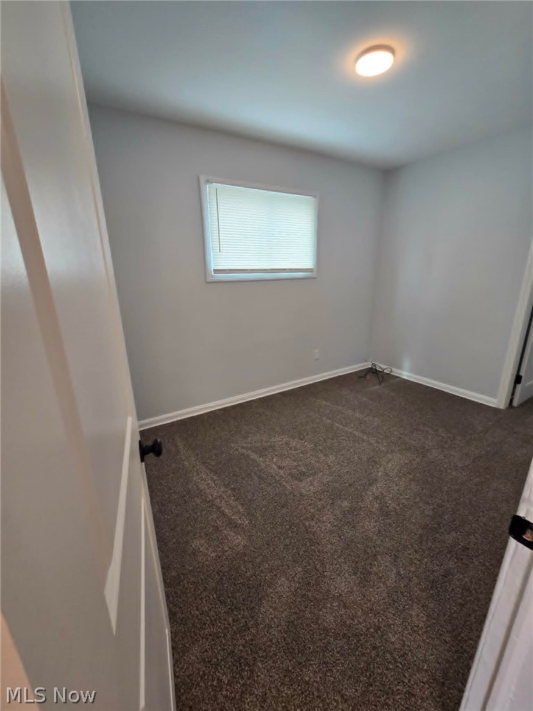 12408 Matherson Avenue, Cleveland, OH - Photo 8