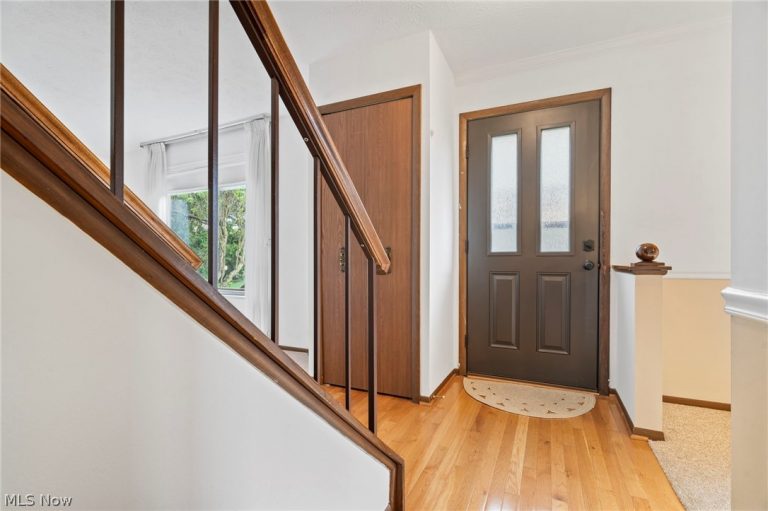 32635 Jefferson Drive #35, Solon, OH - Photo 5