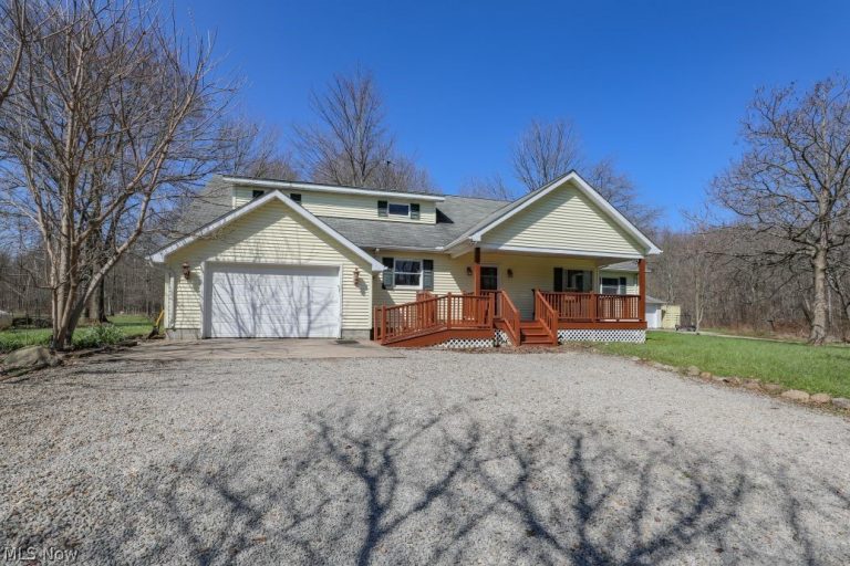 8651 Freedom Road, Windham, OH - Photo 6