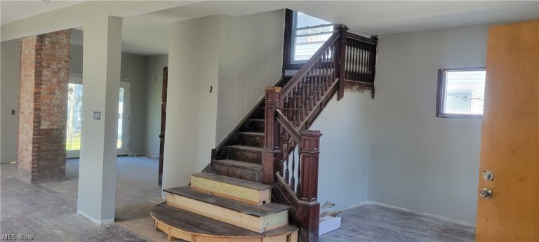 7503 Osage Avenue, Cleveland, OH - Photo 4