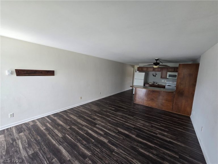 2331 Market Street #204, Akron, OH - Photo 3