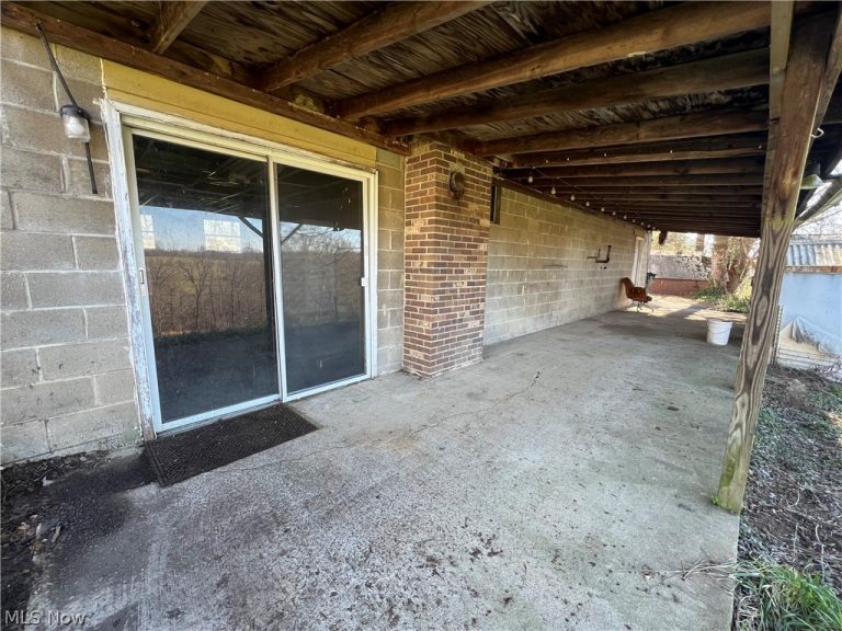 3965 Old Coopermill Road, Zanesville, OH - Photo 5