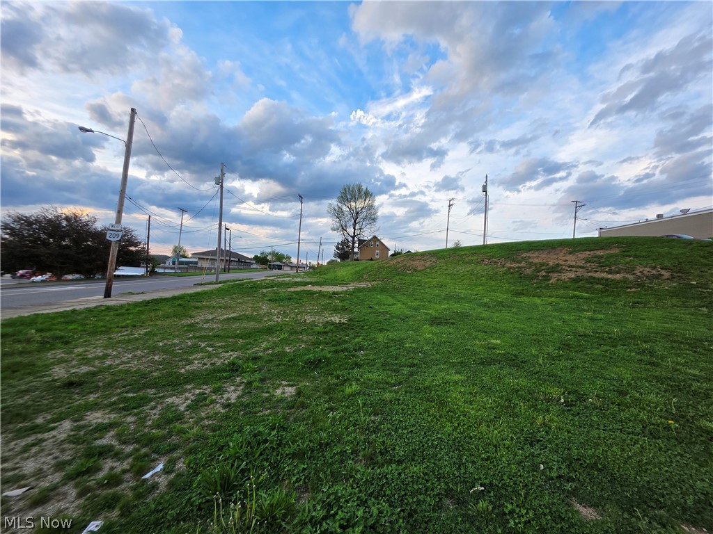 501 Wheeling Avenue, Cambridge, OH