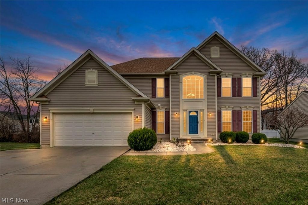 4195 Jenee Drive, Lorain, OH