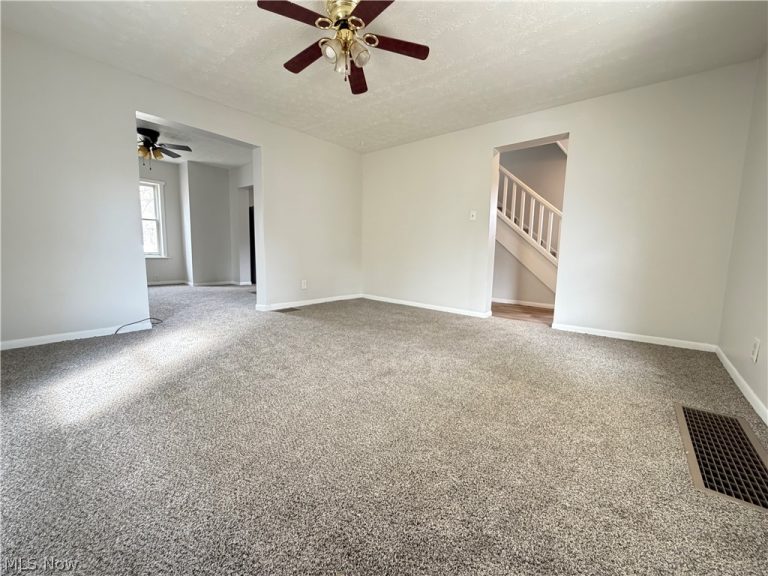 633 Spangler Drive, Zanesville, OH - Photo 3