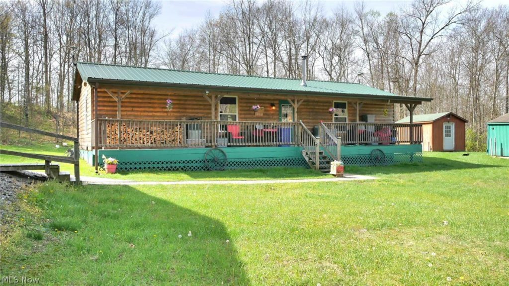 2641 Morganstern Lane, Beverly, OH